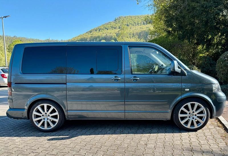 Second-hand VW T5 175 CP (128 kW) 2004 Gri Van