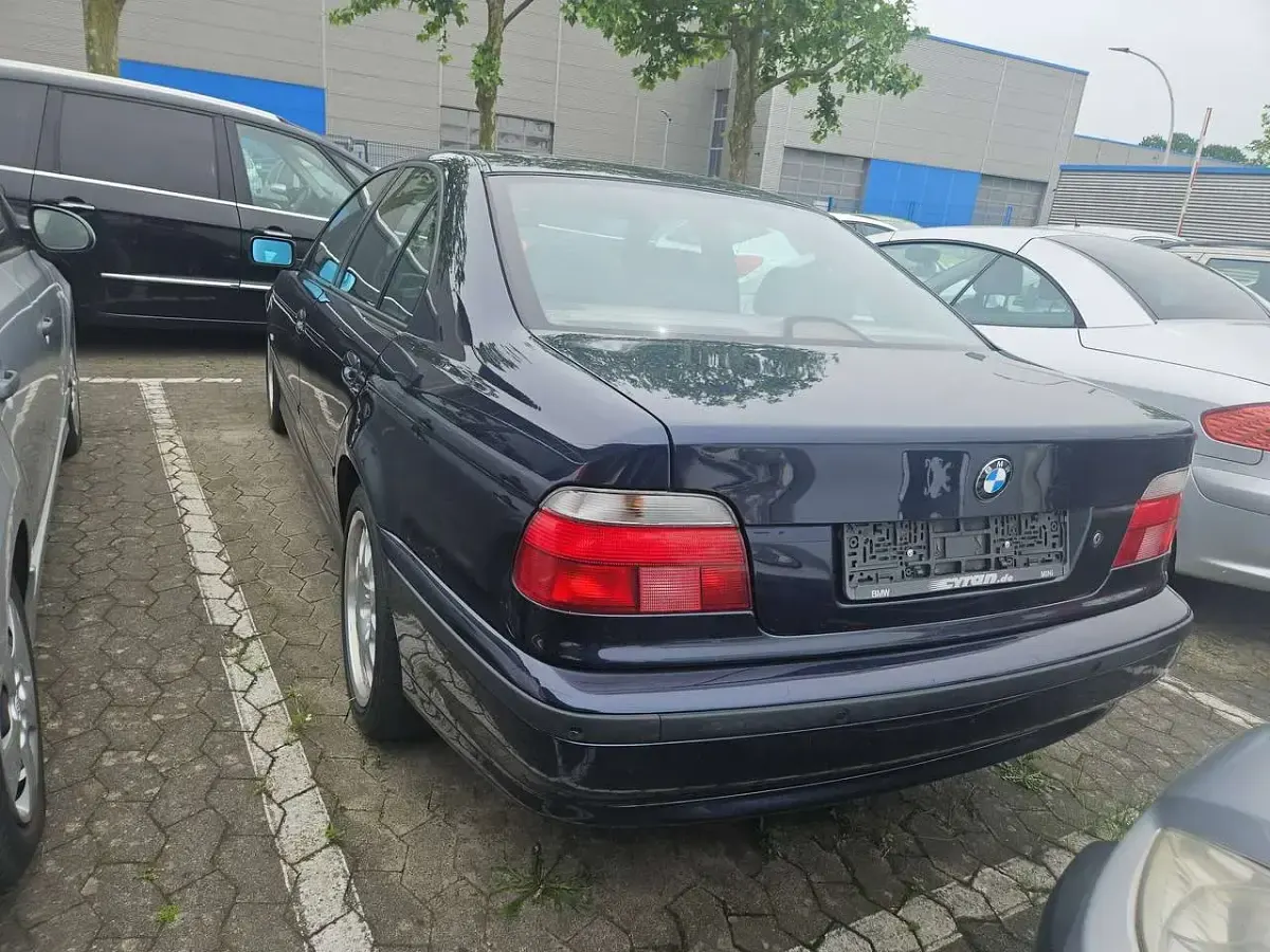Gebraucht BMW 523 170 PS (125 kW) 2000 Other Limousine