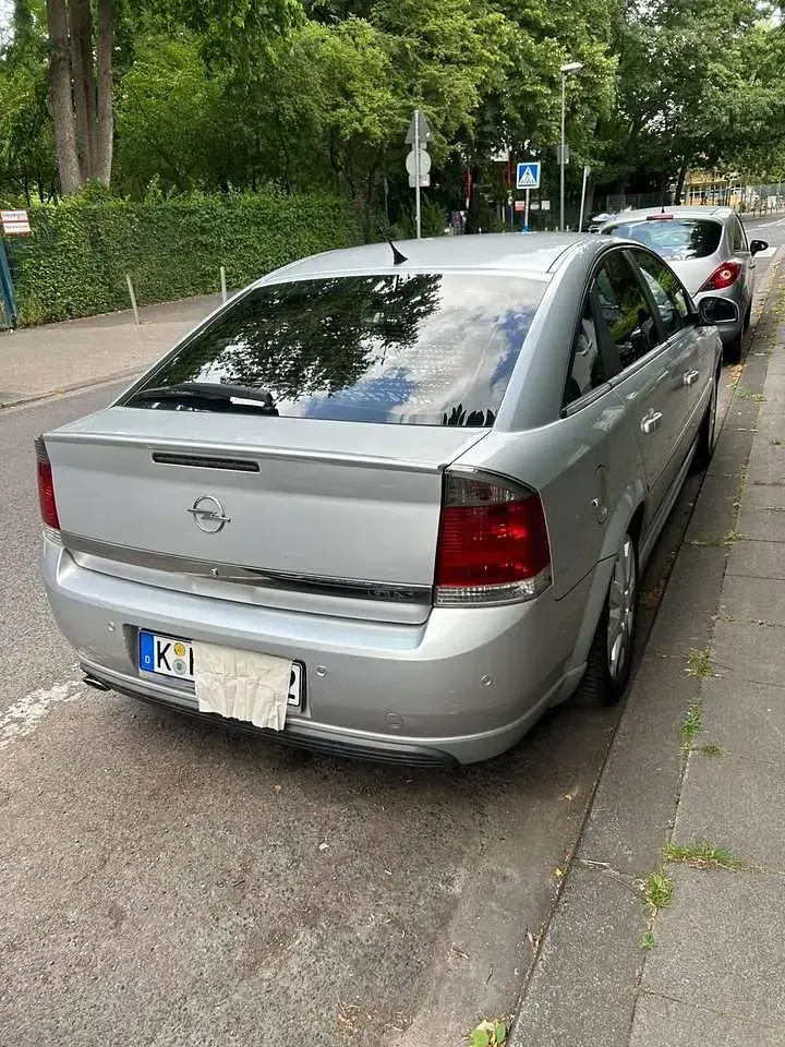 Gebraucht Opel Vectra GTS 122 PS (89 kW) 2004 Silber Limousine