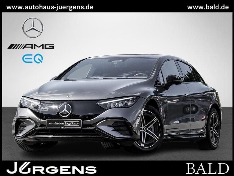 Grau selenitgrau metallic Gebraucht 2024 Mercedes EQE300 AMG Limousine | 45.010 € - Bild 1/4