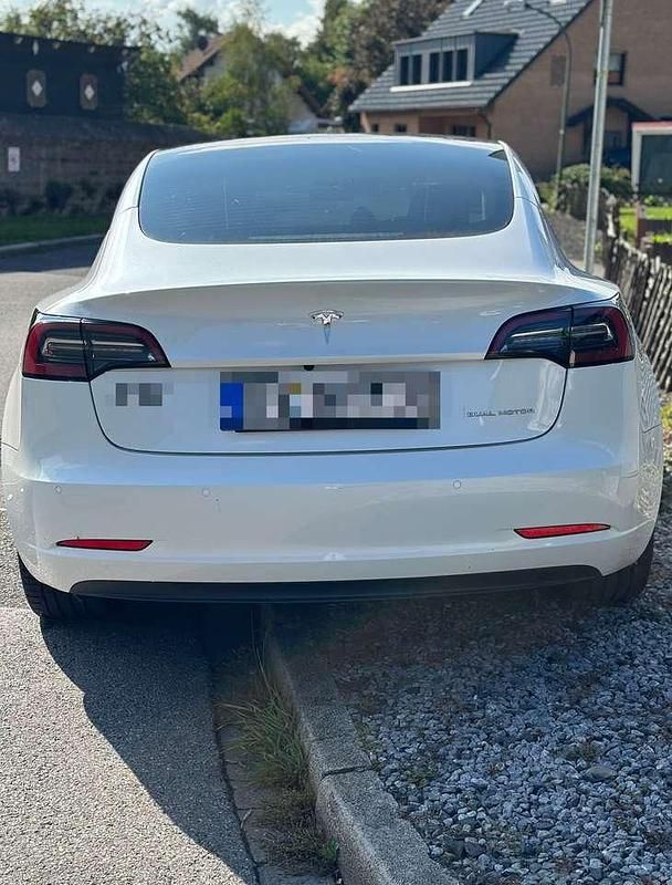Gebraucht Tesla Model 3 366 kW (498 PS) 2022 Limousine