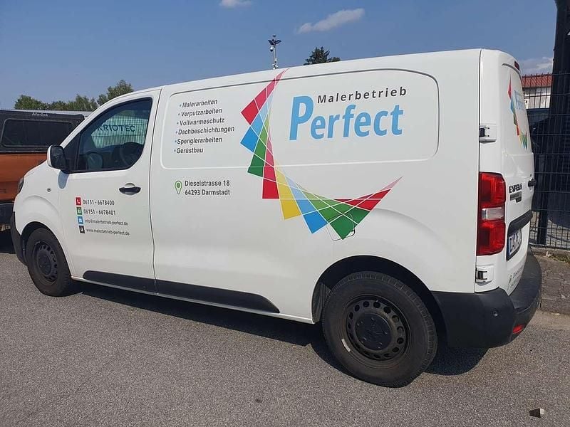 Gebraucht Peugeot Expert Premium 122 PS (89 kW) 2018 Weiß Van