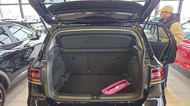 Gebraucht VW T-Cross 150 PS (110 kW) 2022 SUV