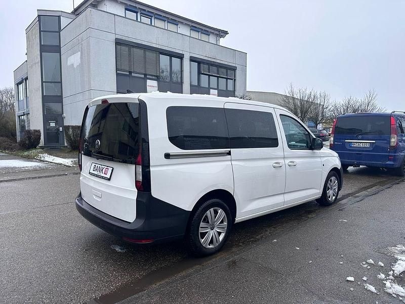 Gebraucht VW Caddy Maxi 122 PS (89 kW) 2022 Candyweiss Van / Kleinbus