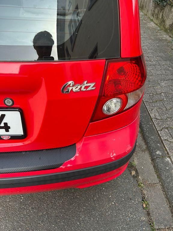 Gebraucht Hyundai Getz 63 PS (46 kW) 2005 Rot Kleinwagen