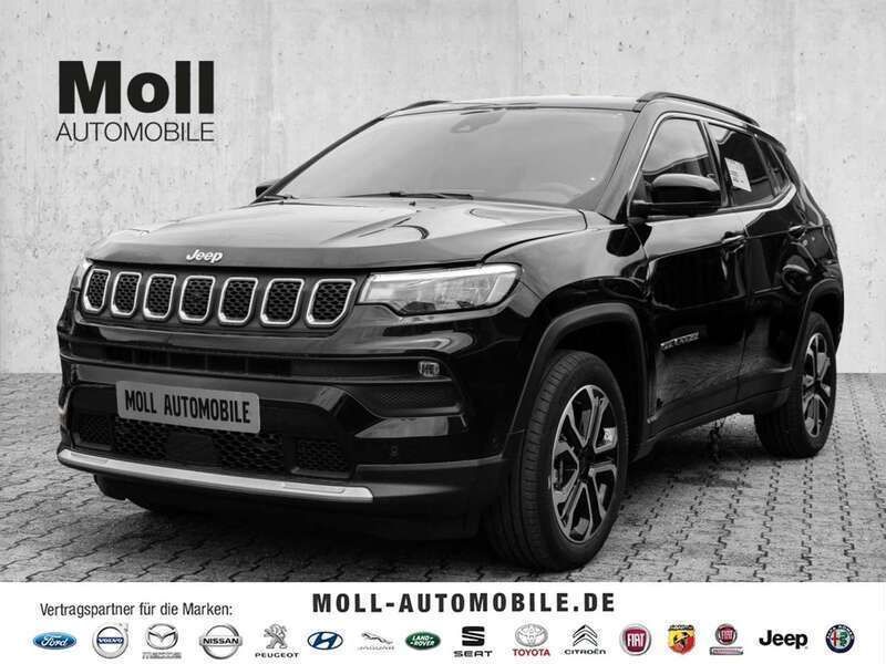 Black clear coat Gebraucht 2023 Jeep Compass Limited SUV | 29.480 € (Fairer Preis) - Bild 1/4