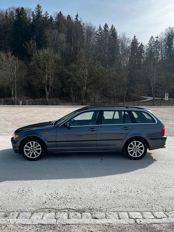 Gebraucht BMW 320 170 PS (125 kW) 2002 Kombi
