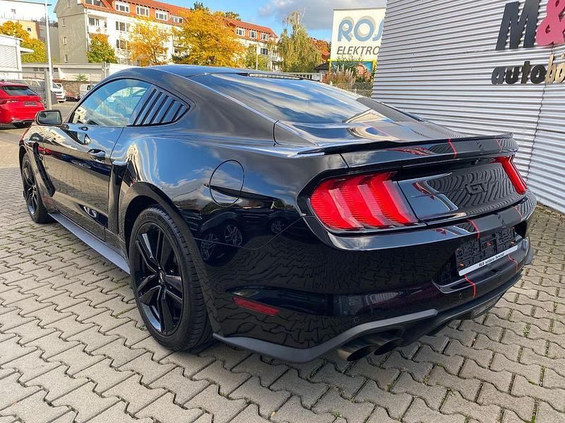 Gebraucht Ford Mustang GT 450 PS (330 kW) 2018 Schwarz