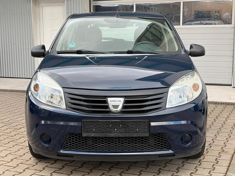 Gebraucht Dacia Sandero 75 PS (55 kW) 2010 Blau Kleinwagen