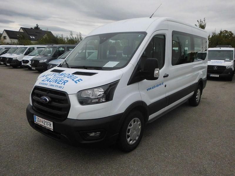 Weiß Gebraucht 2023 Ford Transit Kombi | 32.388 € - Bild 1/4