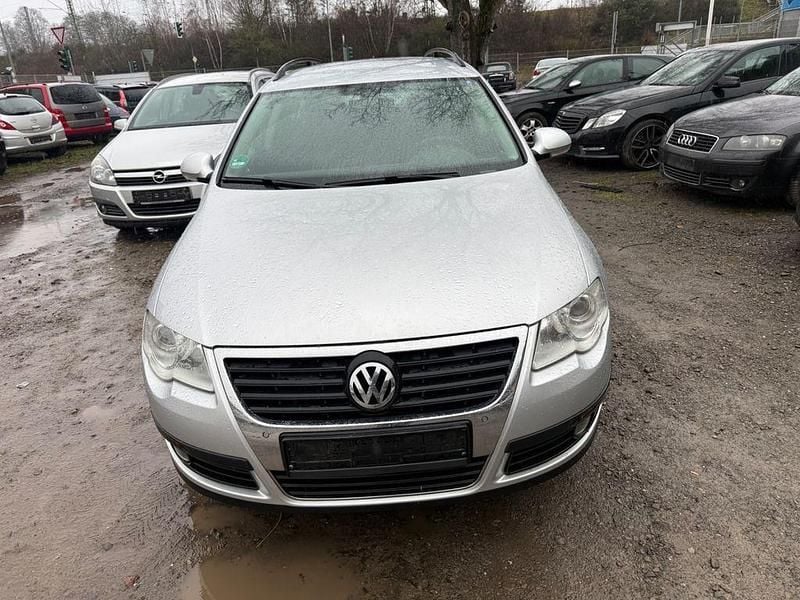 Gebraucht VW Passat Highline 140 PS (102 kW) 2008 Grau Kombi