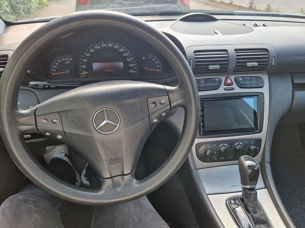 Gebraucht Mercedes C180 143 PS (105 kW) 2003 Grau Coupé
