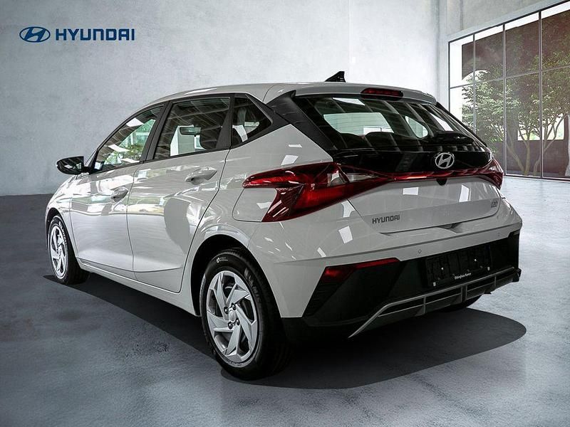 Neu Hyundai i20 Select 79 PS (58 kW) 2025 Weiß Kleinwagen