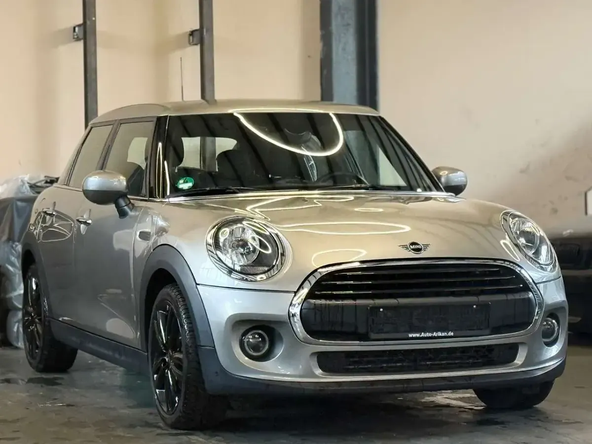 Gebraucht Mini ONE 102 PS (75 kW) 2019 Silber Kleinwagen