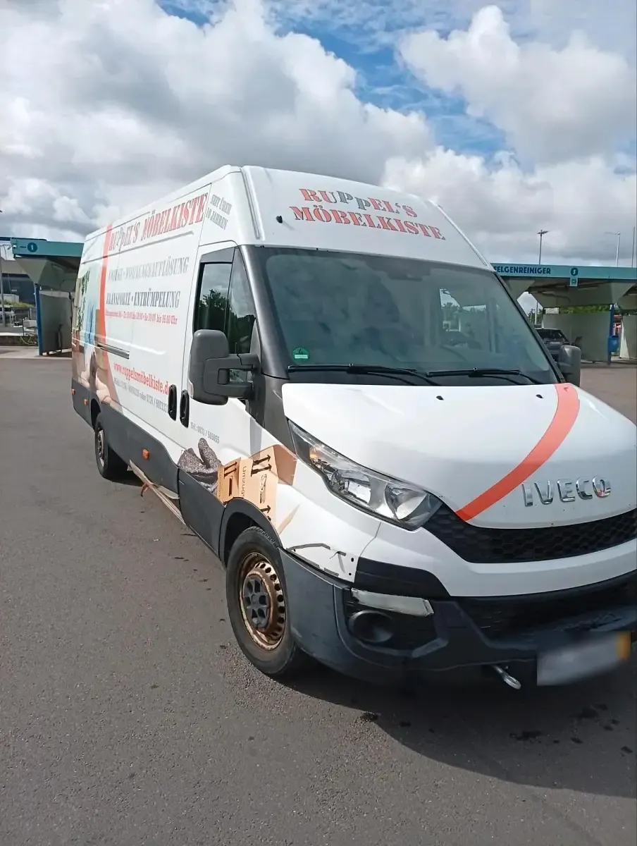 Gebraucht Iveco Daily 150 PS (110 kW) 2014 Weiß Van / Kleinbus