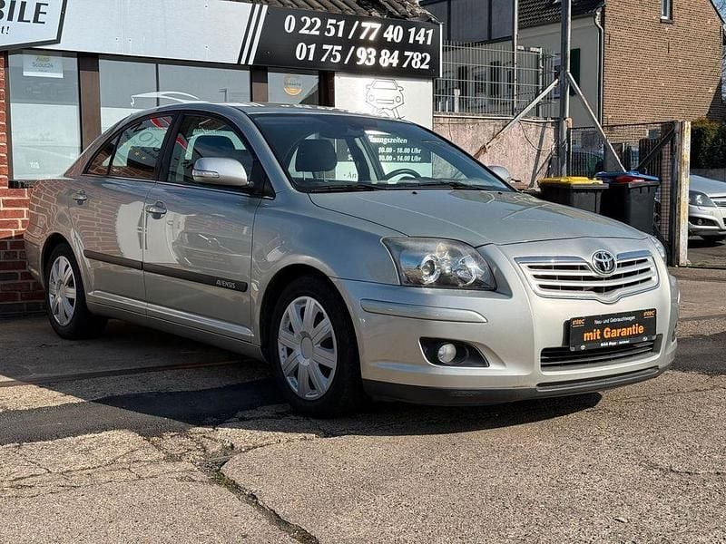 Gebraucht Toyota Avensis 129 PS (94 kW) 2008 Silber Limousine