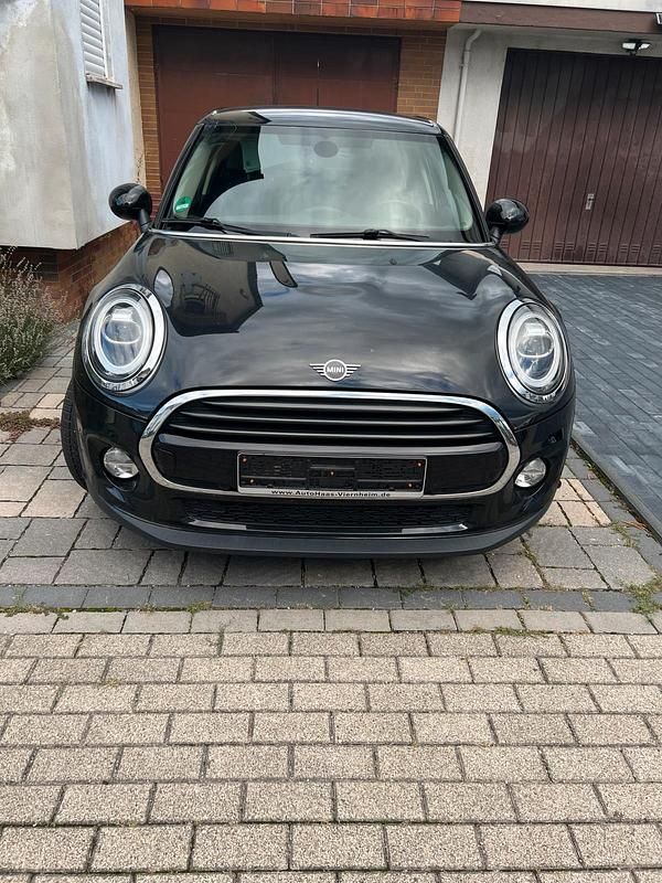Schwarz Gebraucht 2018 Mini Cooper Kleinwagen | 11.000 € (Superpreis) - Bild 1/4