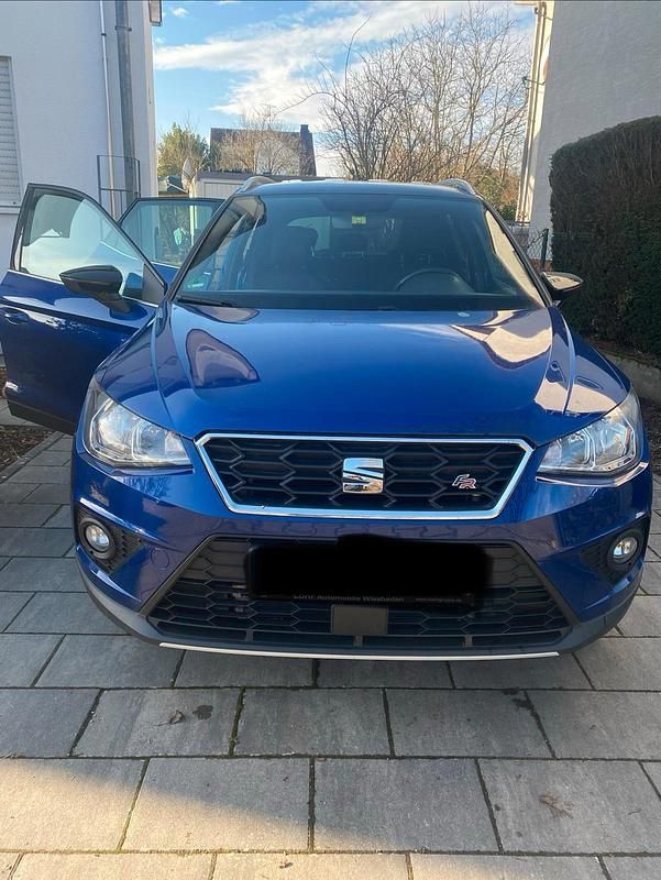 Blau Gebraucht 2020 Seat Arona FR SUV | 15.000 € (Fairer Preis) - Bild 1/4