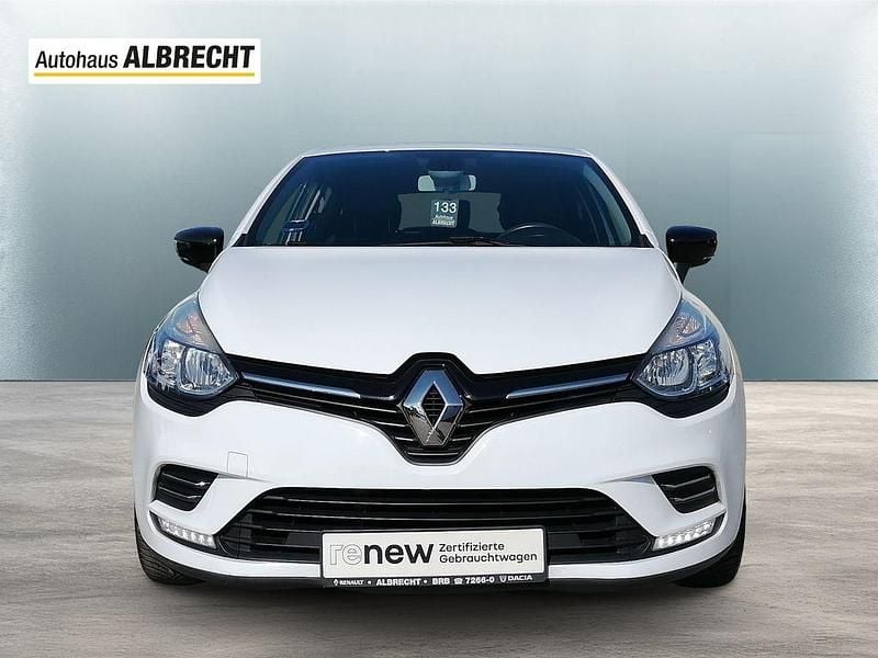 Gebraucht Renault Clio IV LIMITED 73 PS (53 kW) 2017 Gletscherweiss Limousine