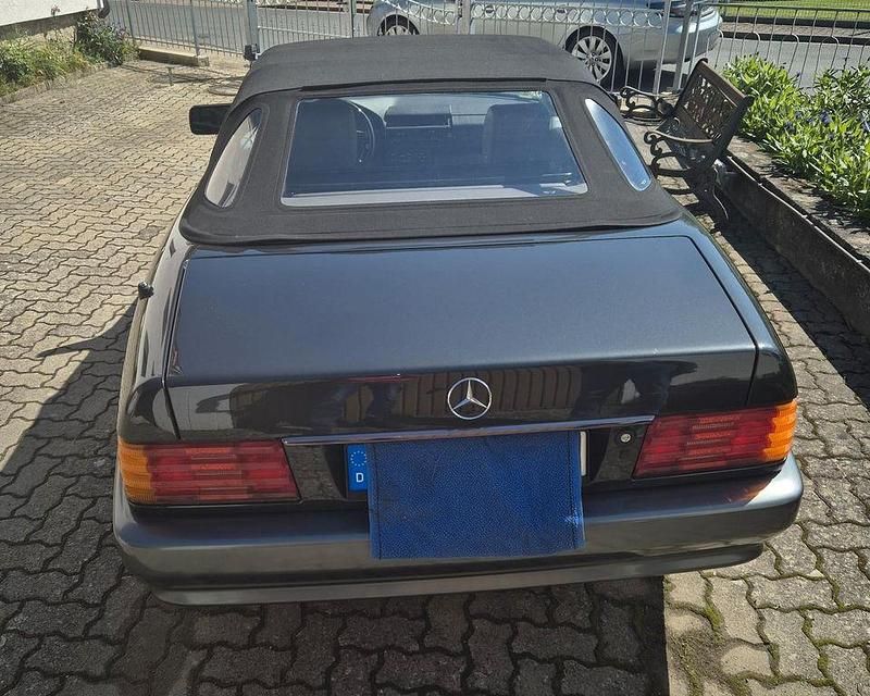 Gebraucht Mercedes 500 326 PS (239 kW) 1991 Schwarz Cabrio