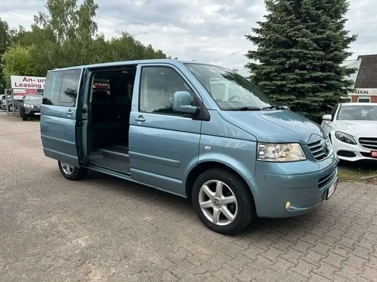 Gebraucht VW Multivan 131 PS (96 kW) 2008 Blau Van / Kleinbus
