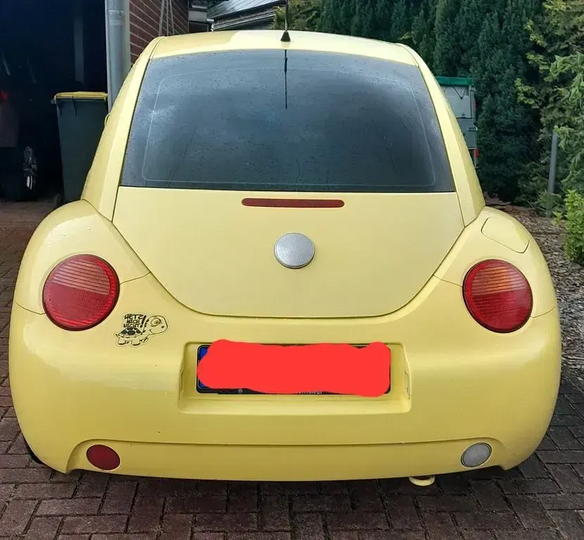 Gebraucht VW Beetle 102 PS (75 kW) 2001 Gelb Kleinwagen