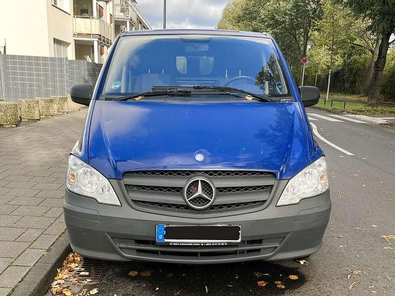 Gebraucht Mercedes Vito 136 PS (100 kW) 2013 Blau Van