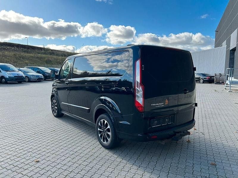 Gebraucht Ford Transit Custom Sport 170 PS (125 kW) 2017 Schwarz Van / Kleinbus