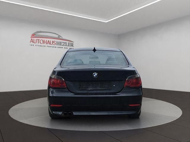 Usata BMW 530 Performance 218 CV (160 kW) 2004 Blu Berlina