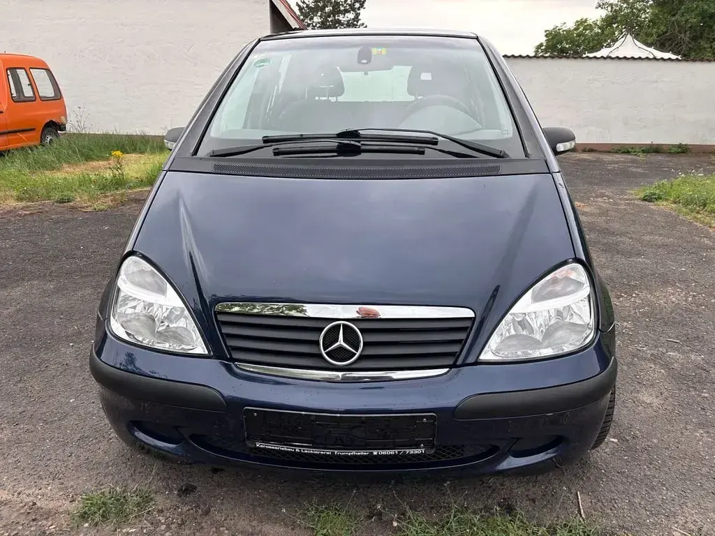 Gebraucht Mercedes A170 Classic 95 PS (69 kW) 2003 Blau Kleinwagen