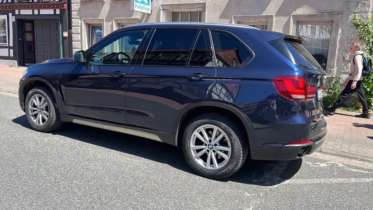 Gebraucht BMW X5 258 PS (189 kW) 2015 Blau SUV