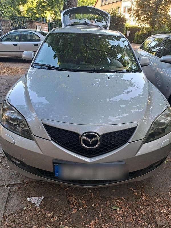 Grau Gebraucht 2008 Mazda 3 Kleinwagen | 3.600 € (Etwas zu teuer) - Bild 1/4