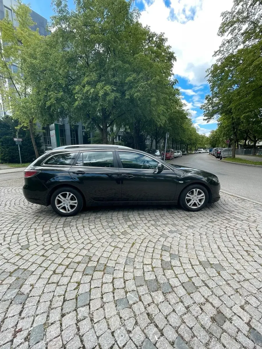 Gebraucht Mazda 626 140 PS (102 kW) 2008 Braun Kombi
