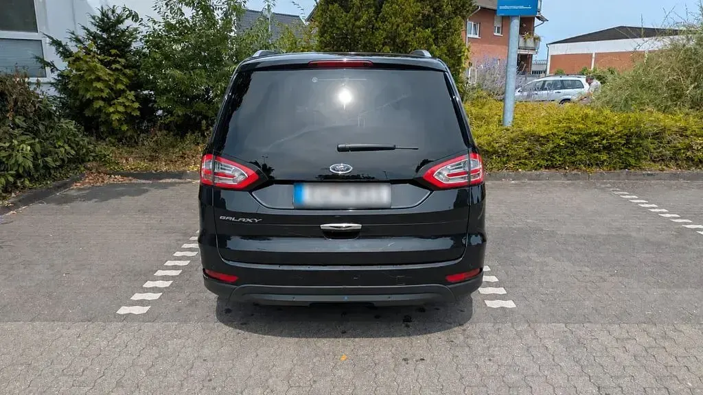Gebraucht Ford Galaxy Titanium 211 PS (155 kW) 2015 Schwarz Van / Kleinbus