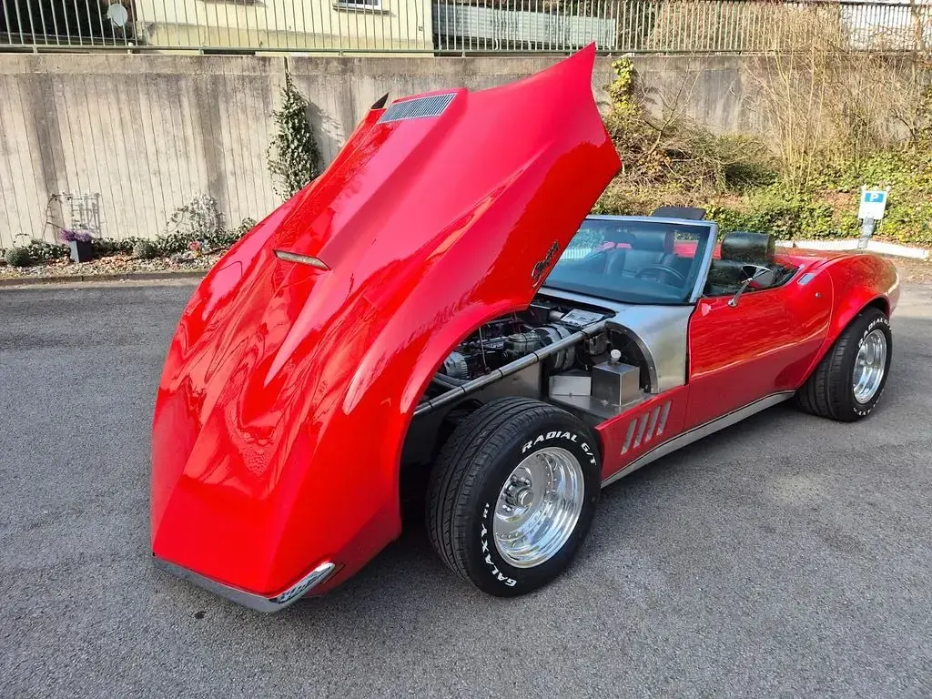Second-hand Corvette C3 330 CP (242 kW) 1975 Roșu Cabrio