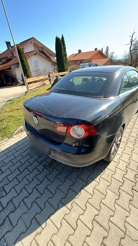 Gebraucht VW Eos 122 PS (89 kW) 2008 Schwarz Cabrio