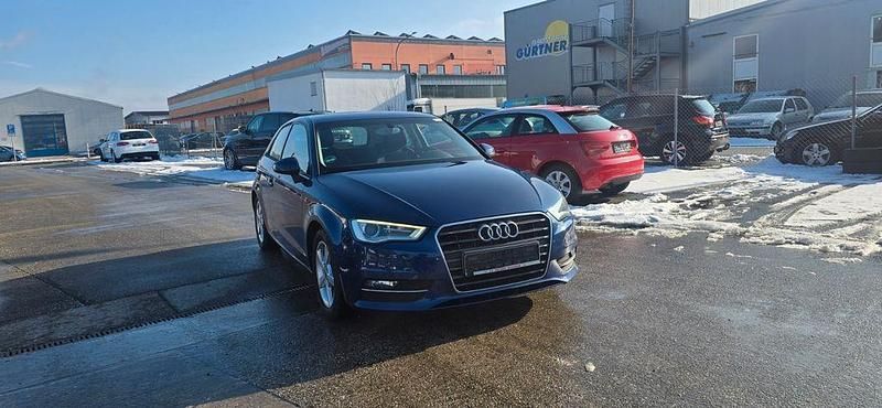 Gebraucht Audi A3 Ambition 122 PS (89 kW) 2013 Blau Limousine