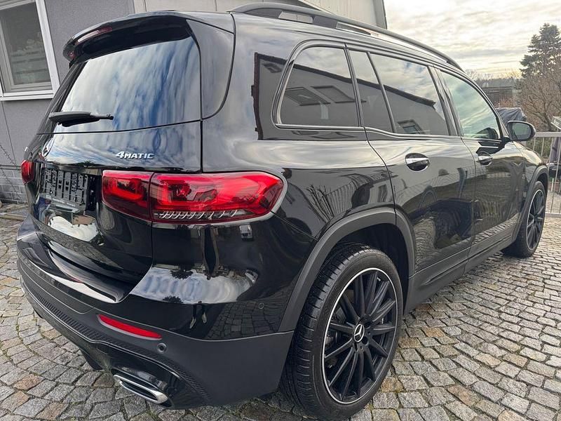 Gebraucht Mercedes GLB220 AMG 190 PS (139 kW) 2023 Schwarz SUV