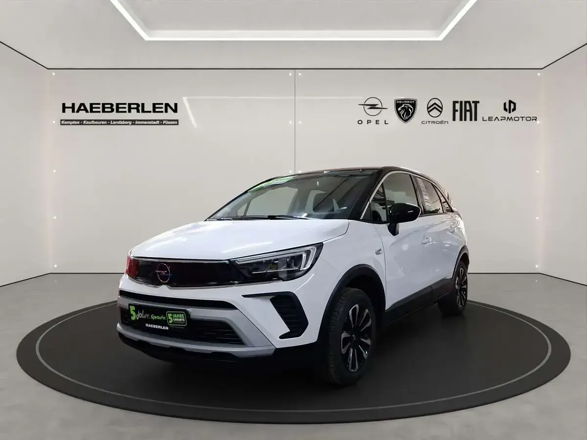 Gebraucht Opel Crossland Elegance 110 PS (80 kW) 2024 Brillant weiß (metallic) SUV