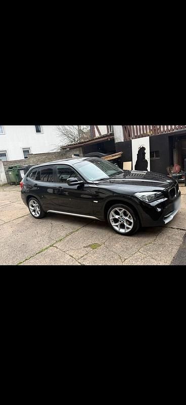 Gebraucht BMW X1 177 PS (130 kW) 2010 Schwarz SUV
