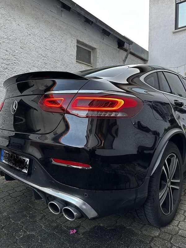 Gebraucht Mercedes GLC43 AMG AMG 390 PS (286 kW) 2021 Schwarz SUV