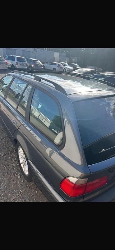 Gebraucht BMW 523 170 PS (125 kW) 2000 Grau Kombi
