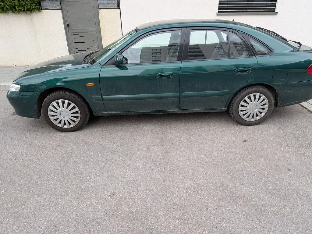 Gebraucht Mazda 626 Exclusive 116 PS (85 kW) 2000 Grün Limousine