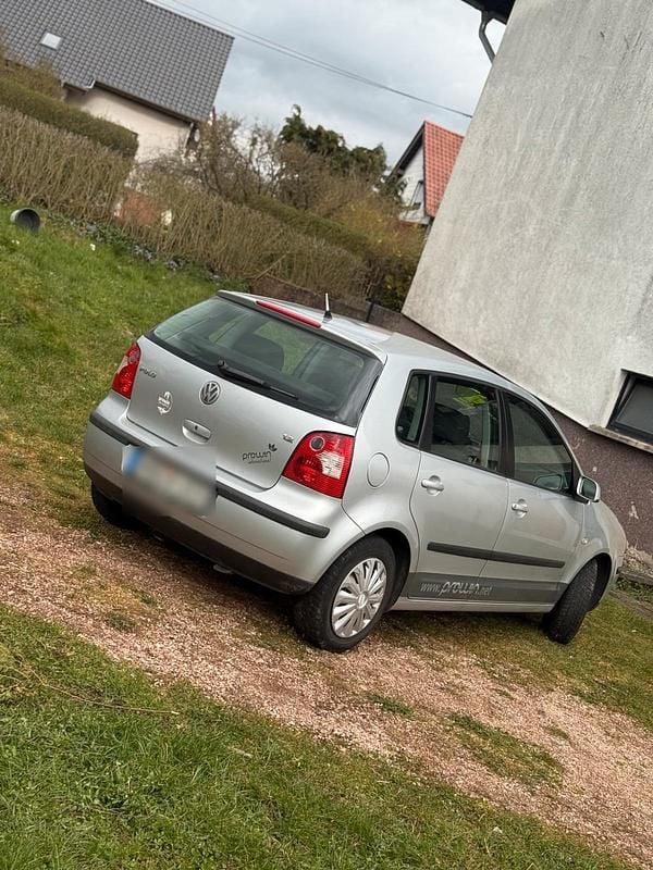 Second-hand VW Polo 64 CP (47 kW) 2004 Gri Hatchback