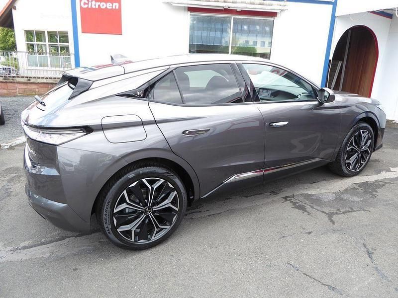 Grau Gebraucht 2024 DS Automobiles DS4 Opera Limousine | 27.995 € (Fairer Preis) - Bild 1/4