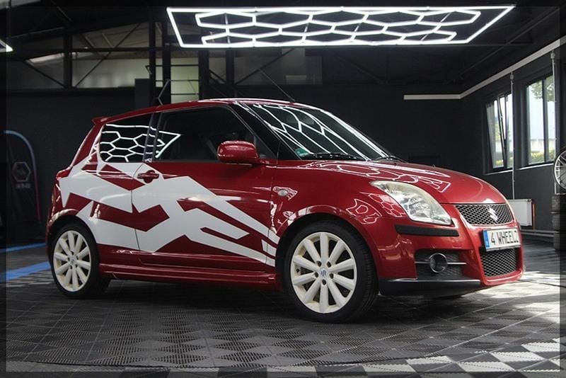 Rot Gebraucht 2007 Suzuki Swift Sport Kleinwagen | 2.250 € (Fairer Preis) - Bild 1/4