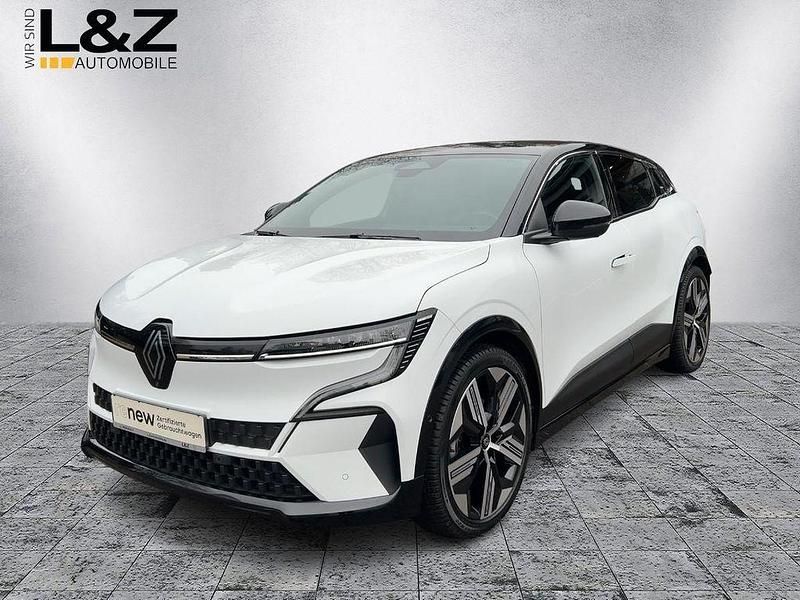 Weiß Gebraucht 2022 Renault Megane E-Tech Iconic Limousine | 24.980 € - Bild 1/4
