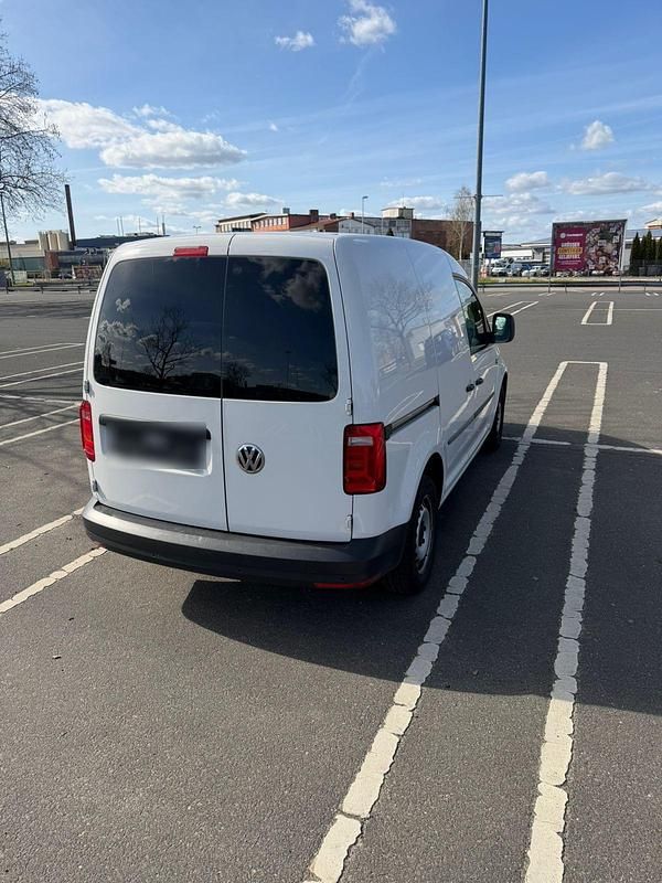Gebraucht VW Caddy 102 PS (75 kW) 2019 Weiß Van / Kleinbus