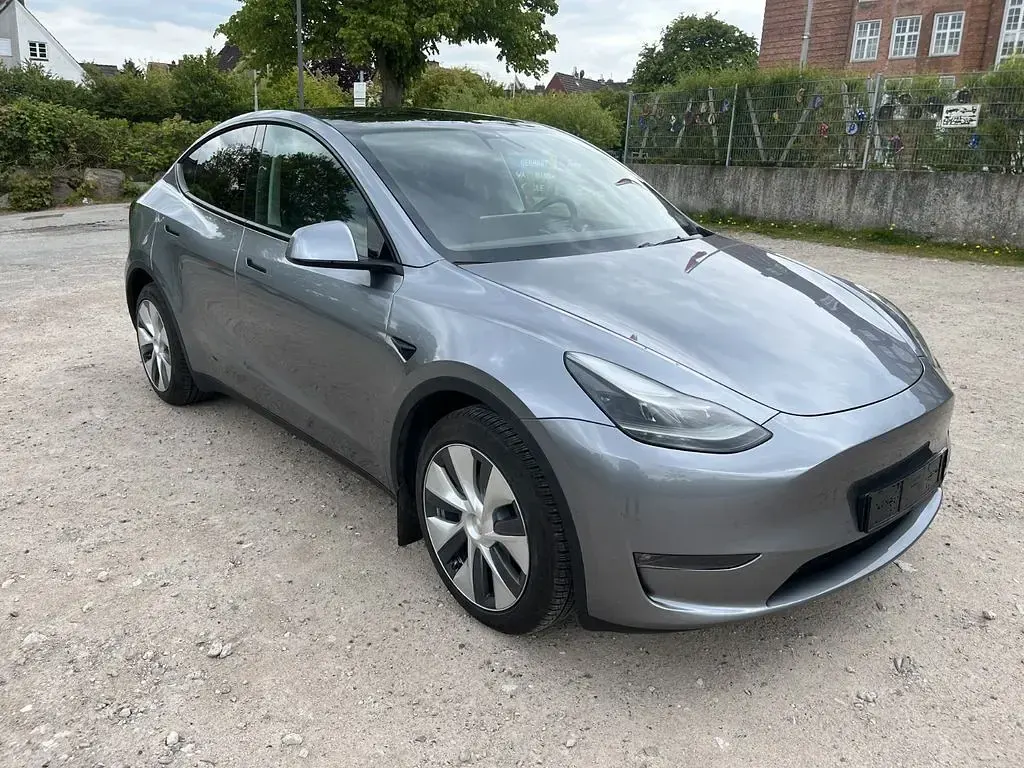 Gebraucht Tesla Model Y Long Range RWD 378 kW (514 PS) 2024 Grau SUV