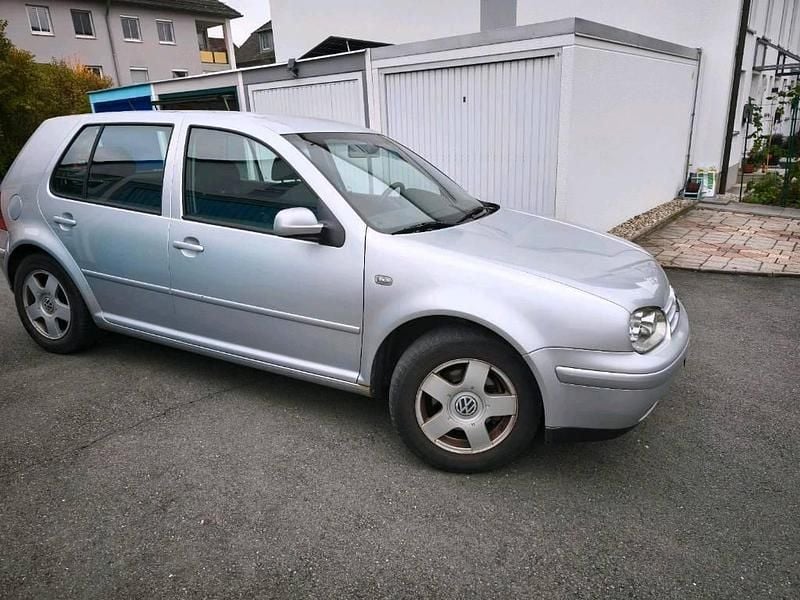 Gebraucht VW Golf IV 101 PS (74 kW) 2002 Silber Limousine
